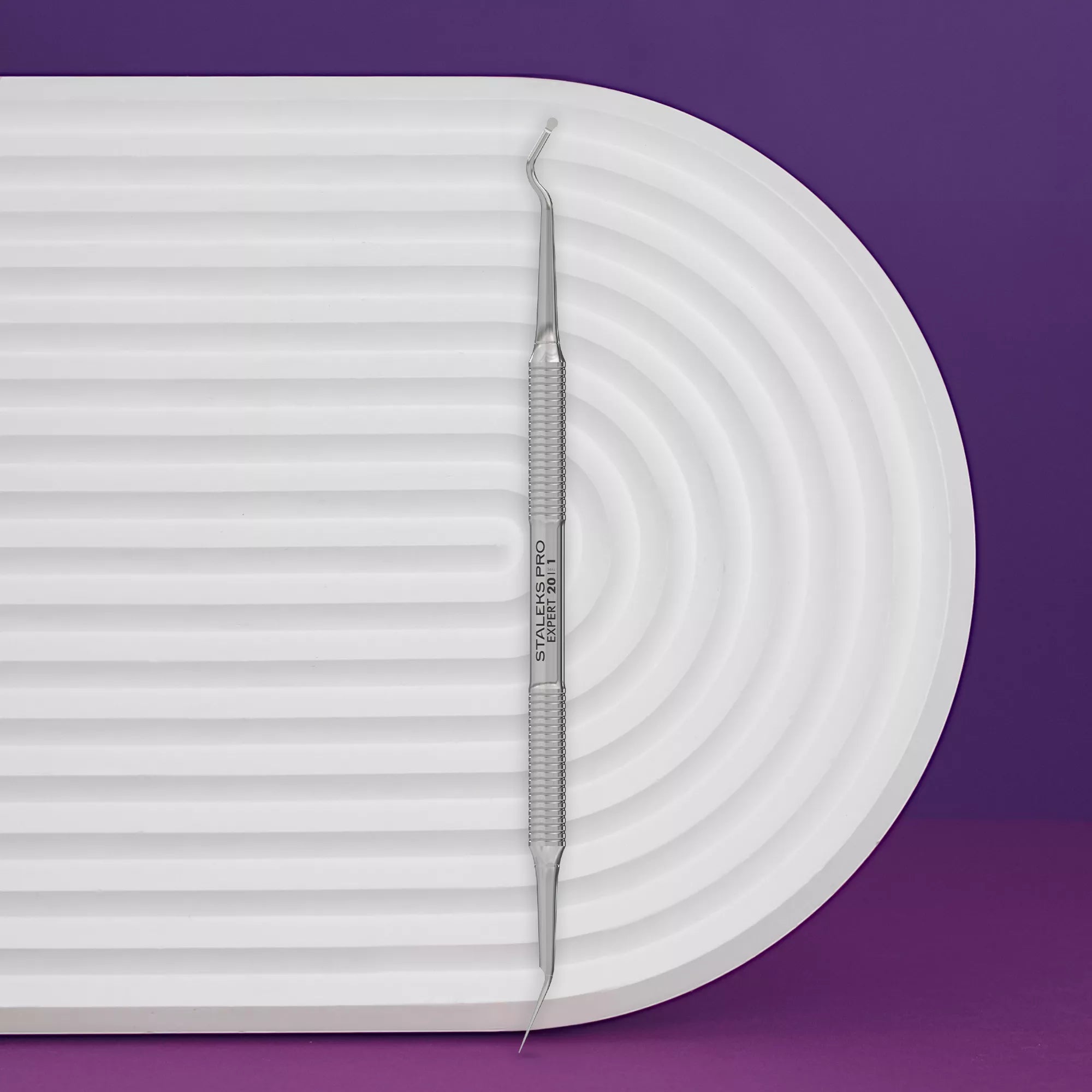 קיורטה פדיקור EXPERT 20 TYPE 1 (קיורטה חצי עגולה ומנקה ציפורניים)