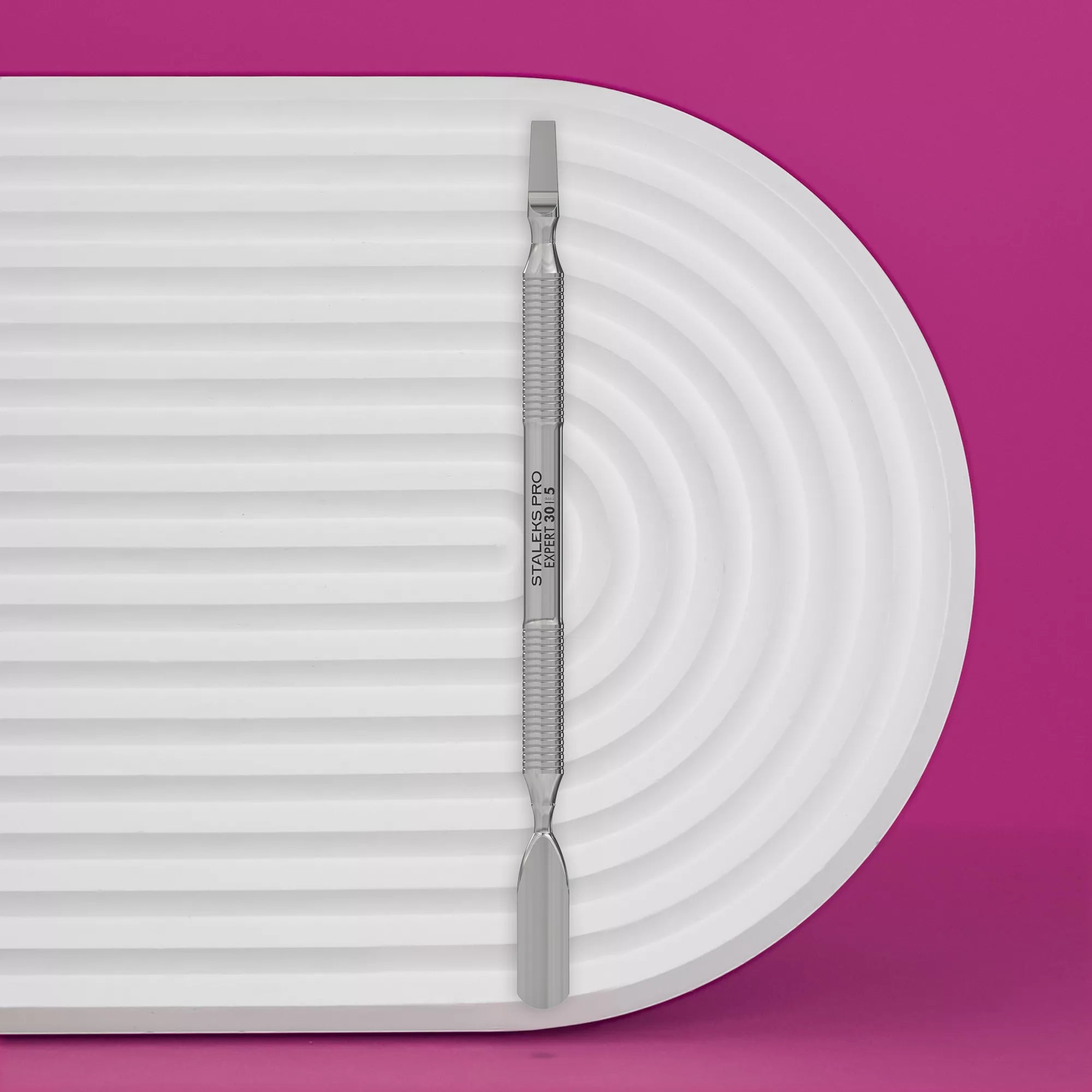 דוחף עור מניקור EXPERT 30 TYPE 5 (דוחף רחב מעוגל ולהב ישר)