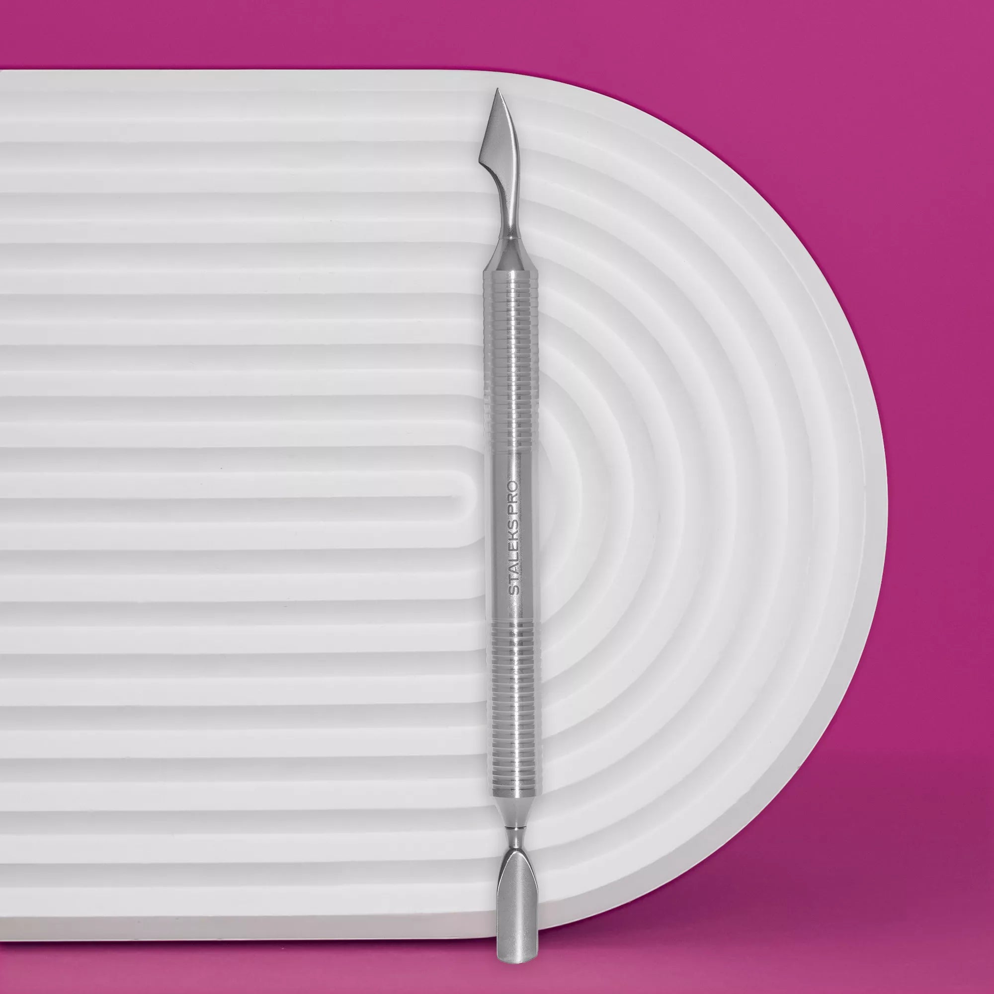 דוחף עור חלול מניקור EXPERT 100 TYPE 3 (דוחף צר מעוגל ומנקה)