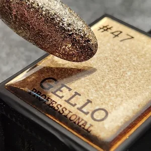 b4f3aa_14acc68cc304406885a230f268f8b40cmv2.webp לק ג'ל 13 מ"ל | מס' 47 נצנץ ברונזה עדיין | גלו GELLO