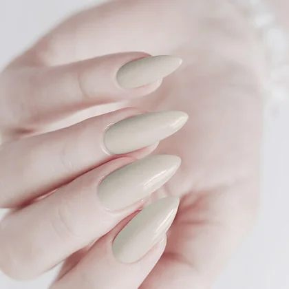 לק ג'ל 153 Picasso המספריים של אדוארד – תמונה 2